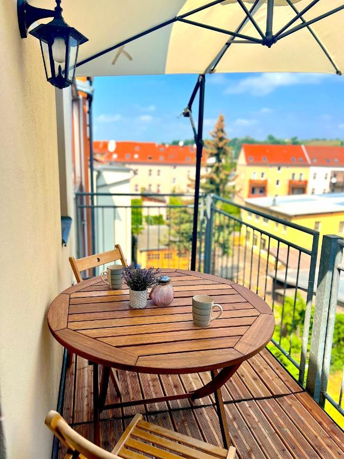 Elbling Apartment Mit Terrasse - Netflix - Parkplatz - Weinbergblick Meißen Eksteriør bilde