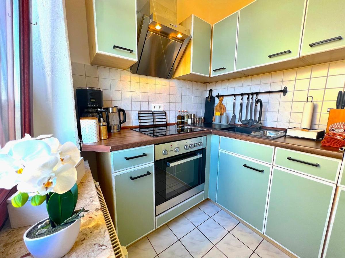 Elbling Apartment Mit Terrasse - Netflix - Parkplatz - Weinbergblick Meißen Eksteriør bilde