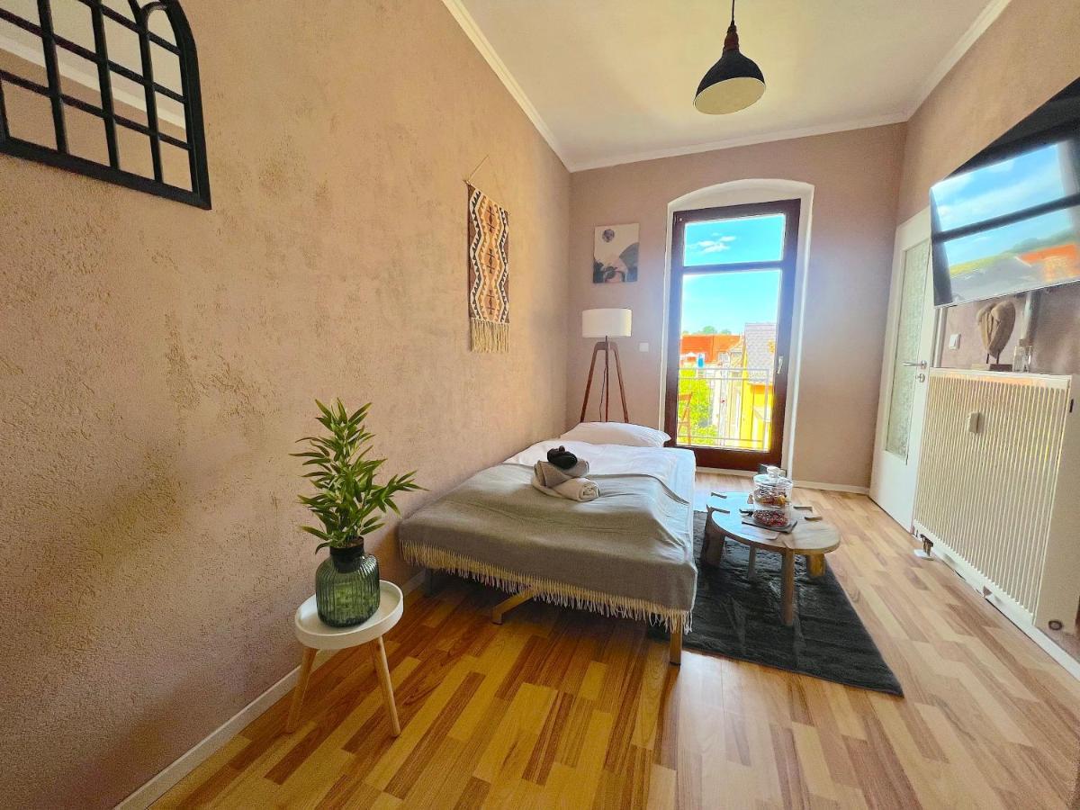 Elbling Apartment Mit Terrasse - Netflix - Parkplatz - Weinbergblick Meißen Eksteriør bilde